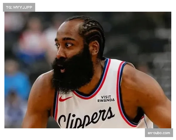 黄蜂鲍尔25分9篮板5助攻 快船哈登32分10助攻终结比赛悬念 黄蜂鲍尔25分9篮板5助攻 快船哈登32分10助攻终结比赛悬念